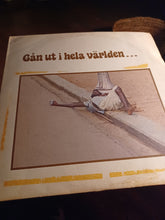 Load image into Gallery viewer, Gothenburg cathedral choir ; Gan ut  I hela varlden 1975 vinyl Super Rare Kargo Fresh

