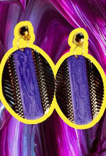 Load image into Gallery viewer, Hammered Clip on Dangle Earrings Kargo Fresh
