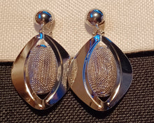 Load image into Gallery viewer, Hammered Metal and Mesh Clip on Earrings Kargo Fresh
