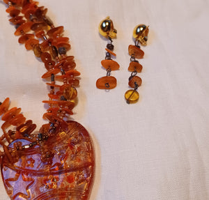 Hand blown glass necklace and clip on earrings Kargo Fresh