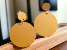 Load image into Gallery viewer, Hand dyed with Black Tea Natural wooden  disc earrings Kargo Fresh
