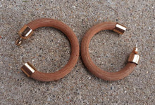 Load image into Gallery viewer, Handcarved wooden Minimalist Hoop Earrings Kargo Fresh
