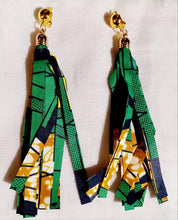 Load image into Gallery viewer, Handmade Ankara fabric clip ons Kargo Fresh
