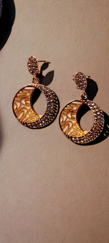 Handmade Clip On abstract gold Metal Crescent Moon Earrings Kargo Fresh