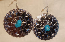 Load image into Gallery viewer, Handmade Concha Disc and Turquoise Earrings Kargo Fresh
