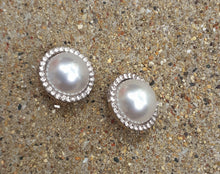 Load image into Gallery viewer, Handmade Faux Pearl Clip on Earrings Kargo Fresh
