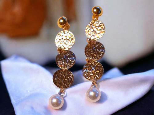 Handmade Hammered Metal and faux pearl Clip On Earrings Gold Kargo Fresh