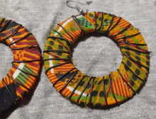 Load image into Gallery viewer, Handmade Kente and Wire Wooden Earrings. Kargo Fresh
