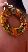Load image into Gallery viewer, Handmade Kente and Wire Wooden Earrings. Kargo Fresh
