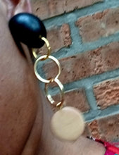 Load image into Gallery viewer, Handmade Minimalist Natural Wood Clip On Earrings Kargo Fresh
