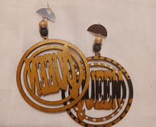 Load image into Gallery viewer, Handmade Queen statement earrings Kargo Fresh
