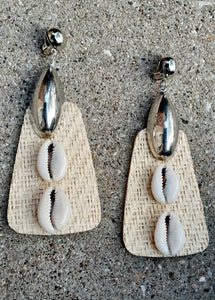 Handmade Raffia and Cowrie Shell Clip On Earrings Kargo Fresh