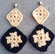 Load image into Gallery viewer, Handmade Vintage Crochet Earrings Kargo Fresh
