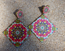 Load image into Gallery viewer, Handmade Wooden Boho Style Clip Earrings Kargo Fresh
