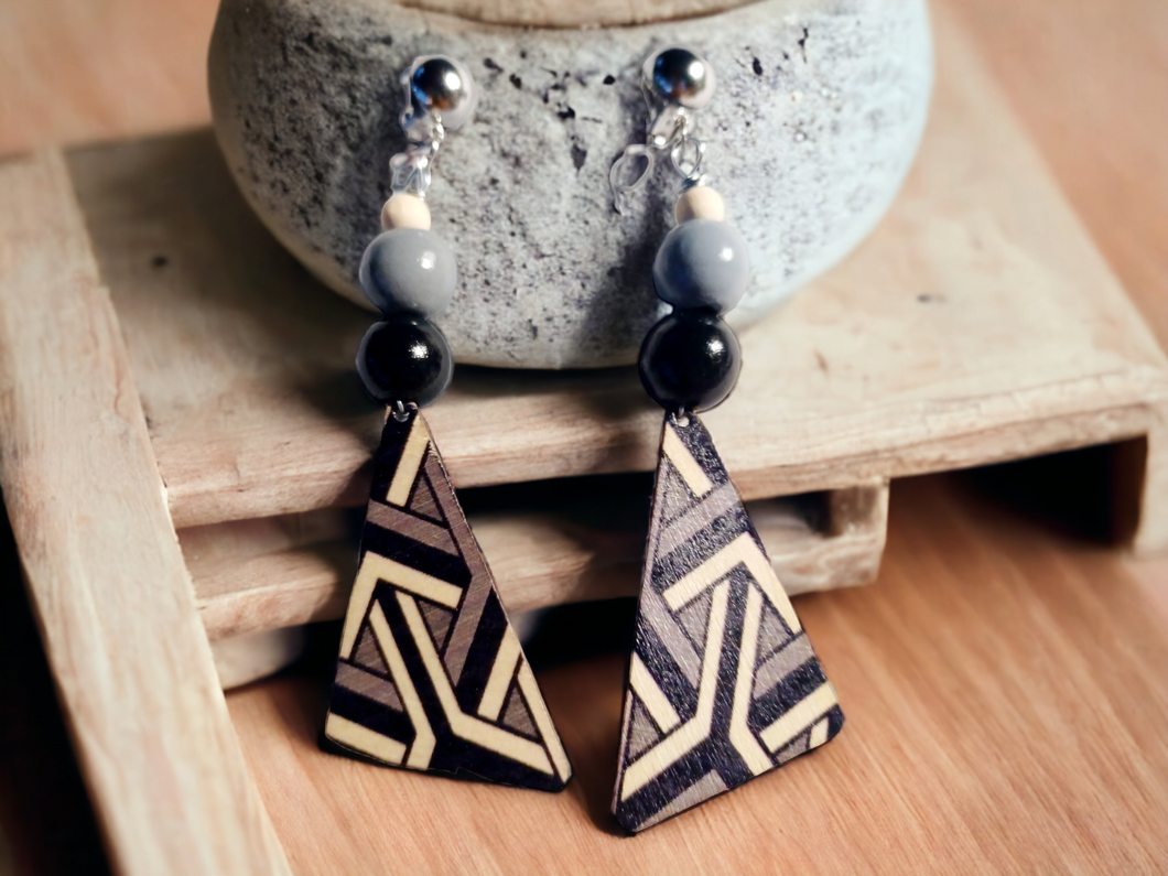 Handmade abstract boho clip on earrings Kargo Fresh