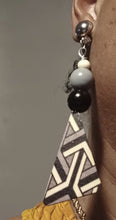 Load image into Gallery viewer, Handmade abstract boho clip on earrings Kargo Fresh

