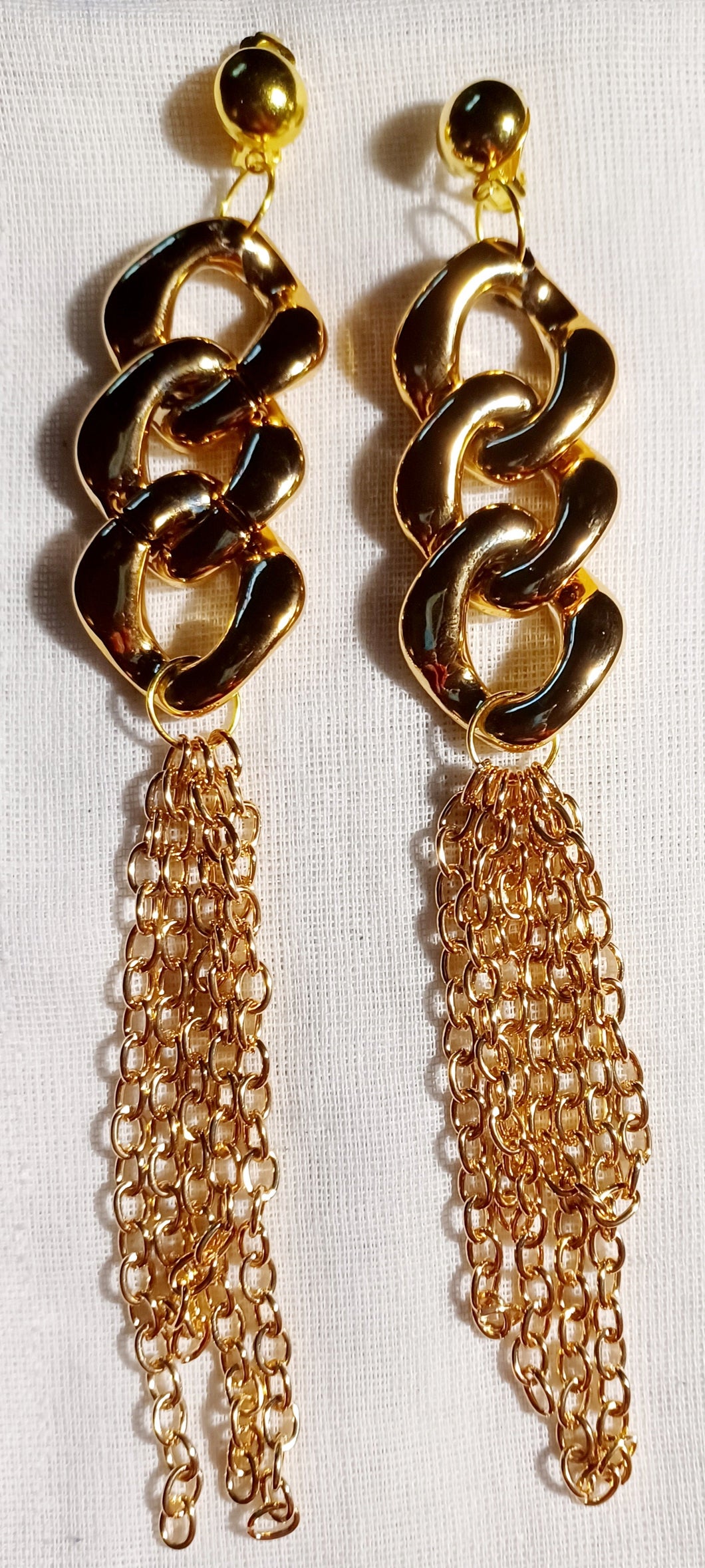 Handmade acrylic chain clip on earrings Kargo Fresh