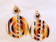 Load image into Gallery viewer, Handmade acrylic spiral clip on earrings Kargo Fresh
