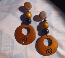 Load image into Gallery viewer, Handmade boho chic clip on earrings Kargo Fresh
