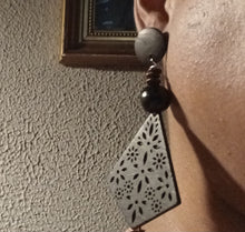 Load image into Gallery viewer, Handmade boho chic clip on earrings Kargo Fresh
