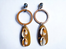 Load image into Gallery viewer, Handmade boho cowrie and wood clip on earrings Kargo Fresh
