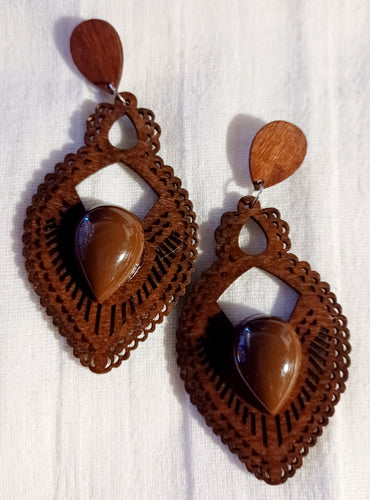 Handmade boho wood clip on earrings Kargo Fresh