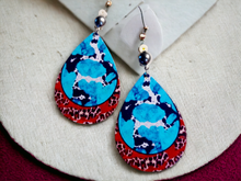 Load image into Gallery viewer, Handmade boho wooden earrings Kargo Fresh
