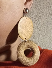 Load image into Gallery viewer, Handmade chunky wood boho clip on earrings Kargo Fresh
