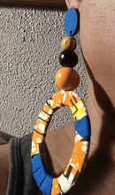 Load image into Gallery viewer, Handmade clip on ankara hoops Kargo Fresh
