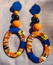 Load image into Gallery viewer, Handmade clip on ankara hoops Kargo Fresh
