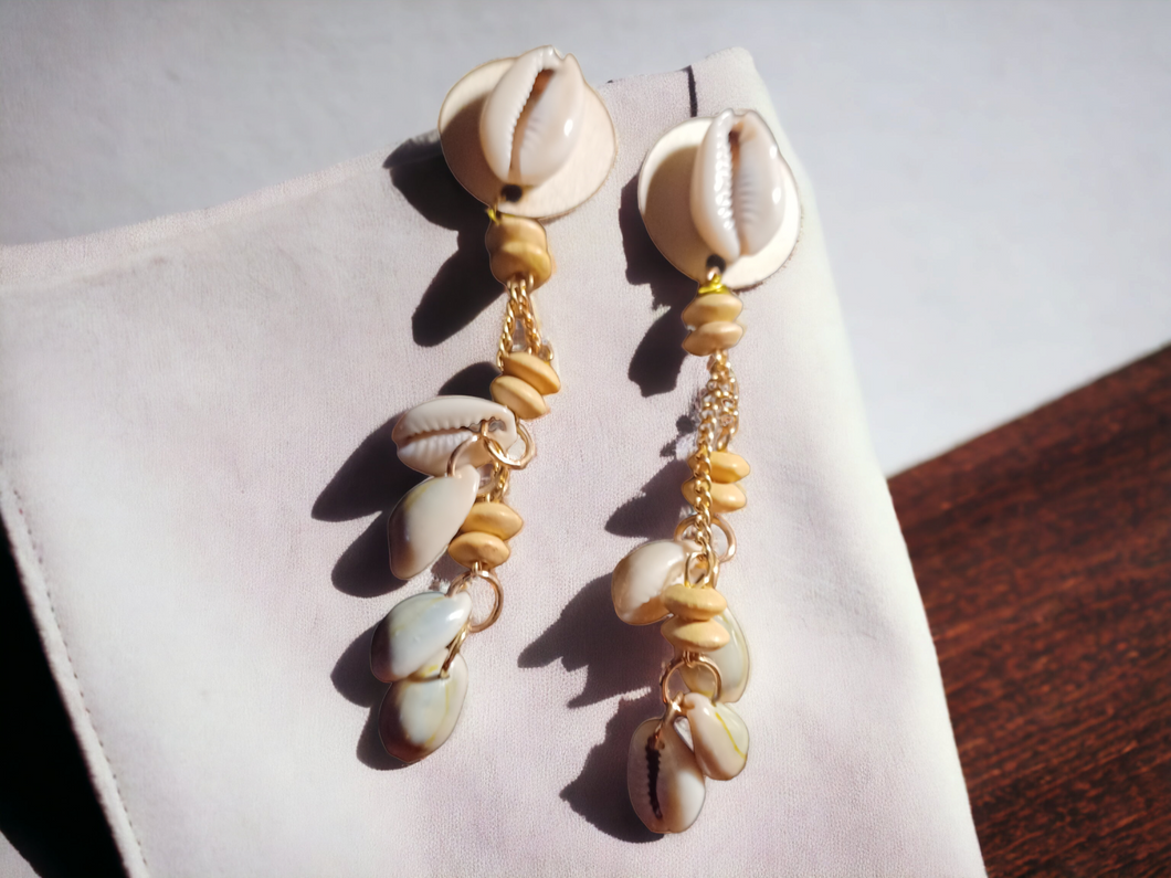 Handmade cowrie shell dangle earrings Kargo Fresh