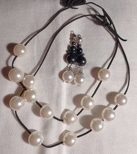 Handmade faux pearl necklaces and matching clip on earrings Kargo Fresh