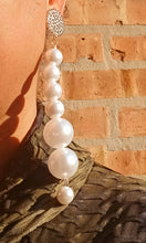 Load image into Gallery viewer, Handmade giant faux pearl clip on earrings Kargo Fresh
