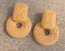 Load image into Gallery viewer, Handmade raffia clip on hoops Kargo Fresh
