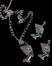 Load image into Gallery viewer, Handmade rhinestone Queen Nefertiti necklace set Kargo Fresh
