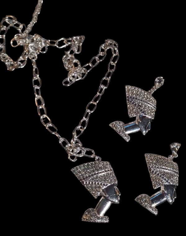 Handmade rhinestone Queen Nefertiti necklace set Kargo Fresh