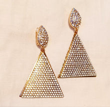 Load image into Gallery viewer, Handmade rhinestone clip on earrings Kargo Fresh
