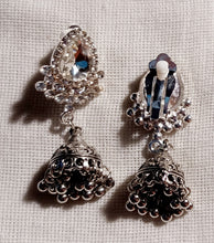 Load image into Gallery viewer, Handmade rhinestone dangle clip on earrings Kargo Fresh
