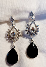 Load image into Gallery viewer, Handmade rhinestone dangle clip on earrings Kargo Fresh
