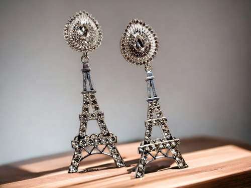 Handmade rhinestone eiffel tower clip on earrings Kargo Fresh