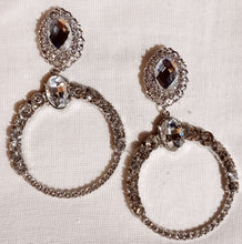 Load image into Gallery viewer, Handmade rhinestone hoop clip on earrings Kargo Fresh
