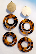 Load image into Gallery viewer, Handmade tortoise multi hoop clip on earrings Kargo Fresh
