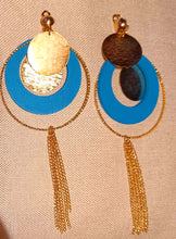 Load image into Gallery viewer, Handmade wood and chain tassel hoop clip on earrings Kargo Fresh
