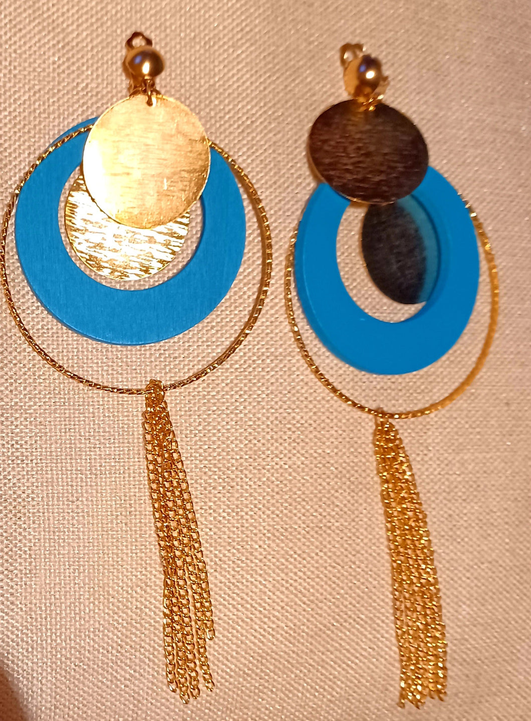 Handmade wood and chain tassel hoop clip on earrings Kargo Fresh
