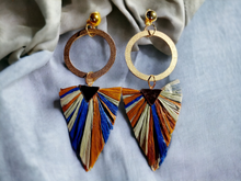 Load image into Gallery viewer, Handmade wood and raffia clip on earrings Kargo Fresh
