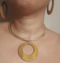 Load image into Gallery viewer, Handmade wooden hoop clip on necklace set Kargo Fresh
