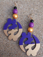 Load image into Gallery viewer, Handpainted Adinkra symbol Earrings Kargo Fresh
