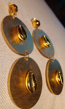 Load image into Gallery viewer, Handpainted Afrocentric Design Wooden Clip on Earrings Kargo Fresh
