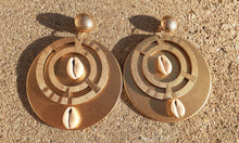Load image into Gallery viewer, Handpainted Afrocentric Wooden clip on Earrings Kargo Fresh
