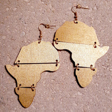 Load image into Gallery viewer, Handpainted Wooden Africa Earrings Kargo Fresh
